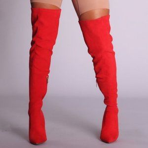 Red Suede Boots (Ring The Alarm)
